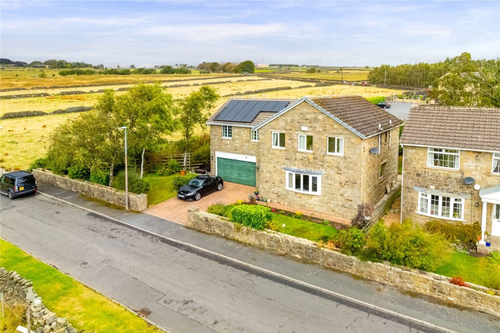 Hassocks Road, Meltham, Holmfirth, HD9 5PR