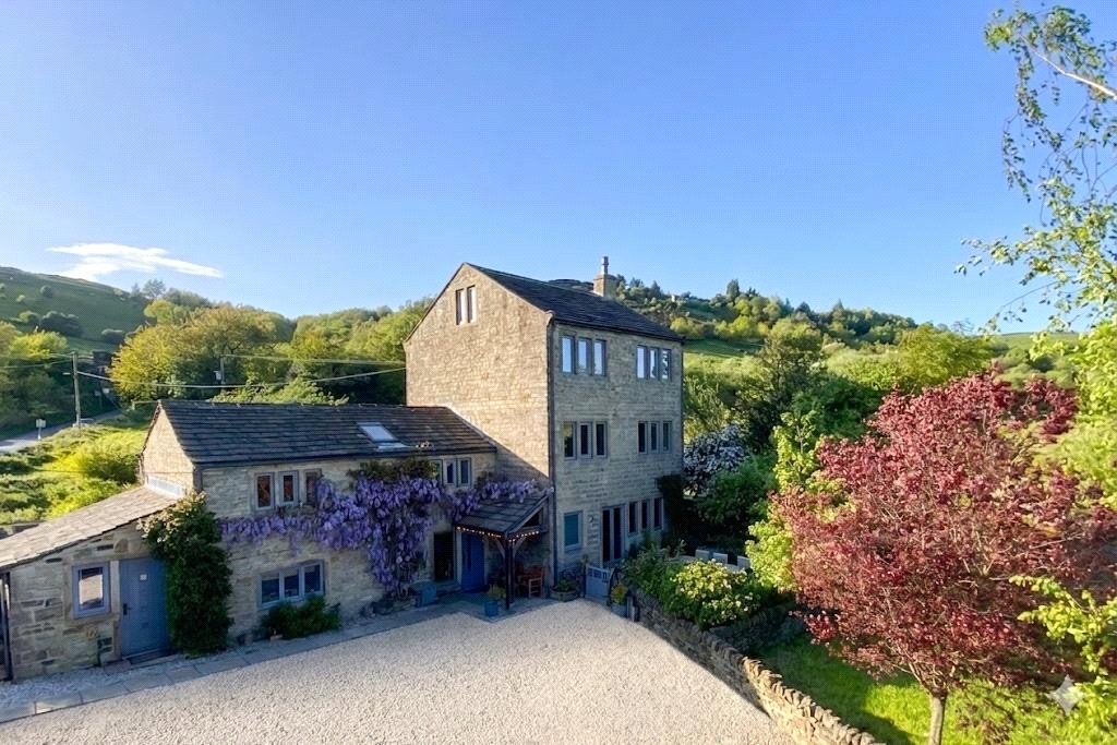 Booth, Kettle Lane, West Slaithwaite, HD7 5XB