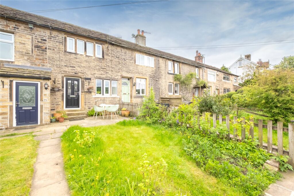 Elms Hill, Slaithwaite, Huddersfield, HD7 5HR