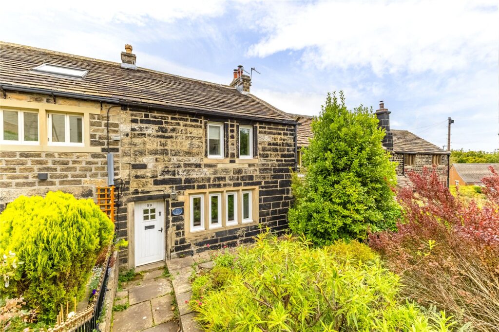 Totties Lane, Totties, Holmfirth, HD9 1UL