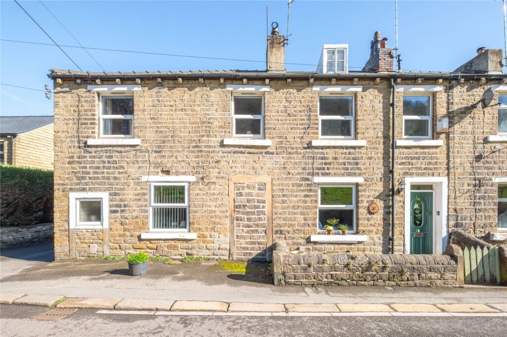 Armitage Road, Armitage Bridge, Huddersfield, HD4 7PD