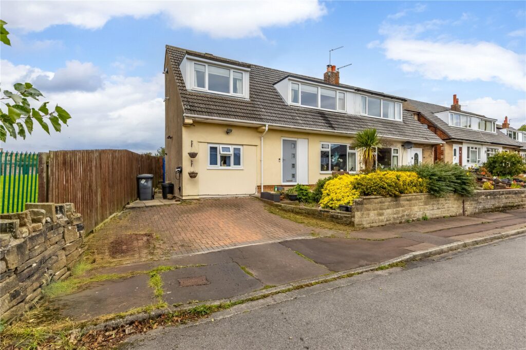 Reinwood Avenue, Quarmby, Huddersfield, HD3 4DP