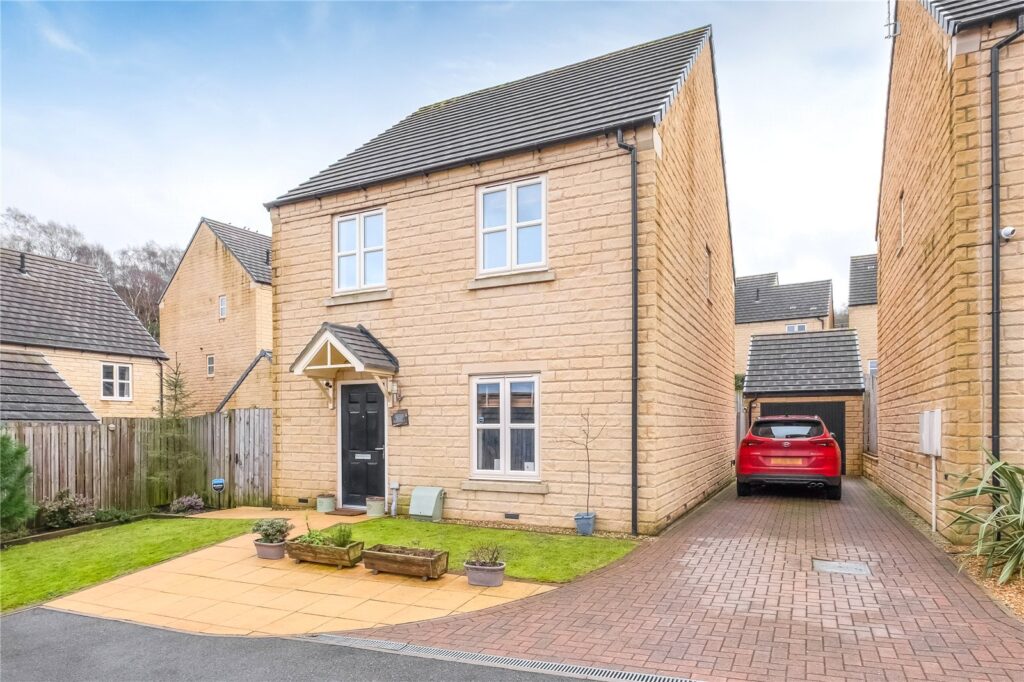 Black Rock Court, Linthwaite, Huddersfield, HD7 5ZD