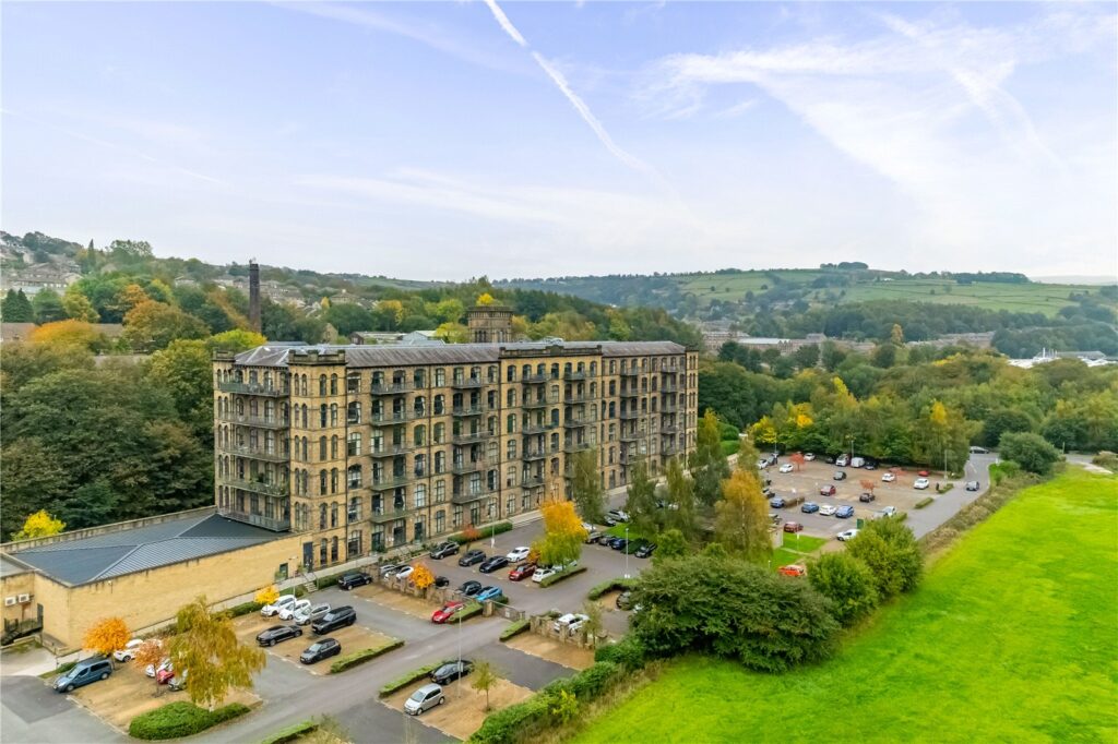 Titanic Mill, Low Westwood Lane, Linthwaite, HD7 5UW