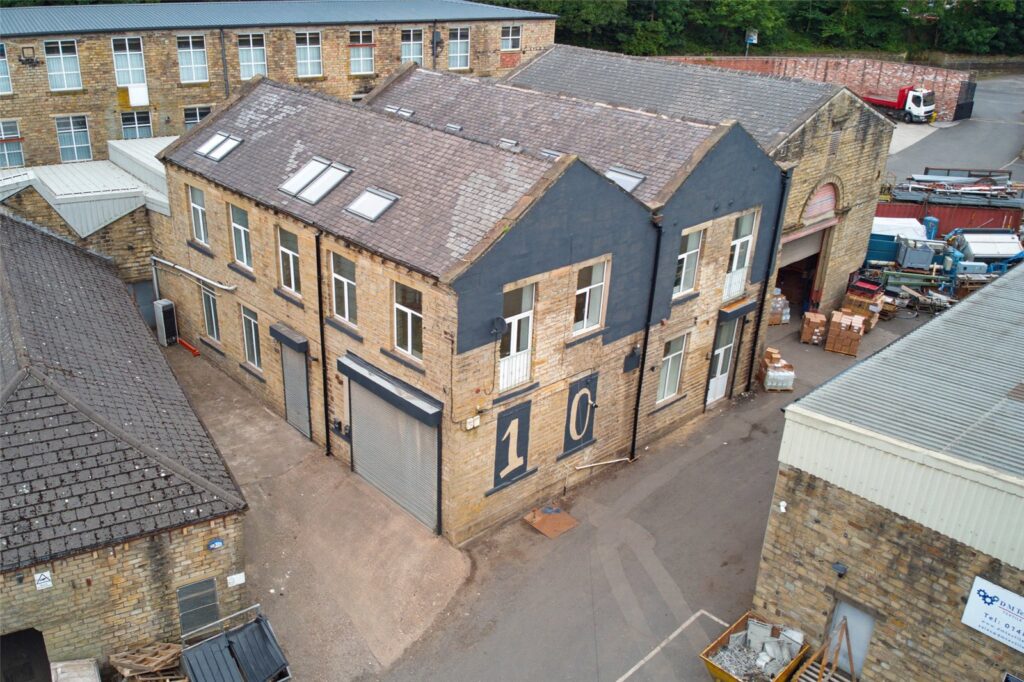Brooks Mill, Slaithwaite, Huddersfield, HD7 5BQ