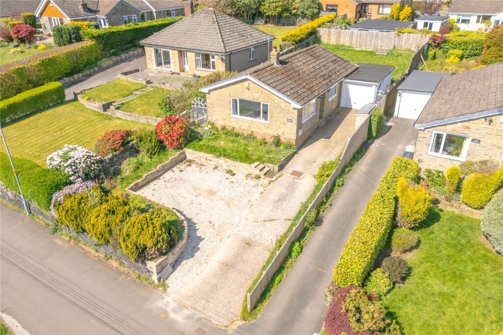 Far Lane, Hepworth, Holmfirth, HD9 1TY