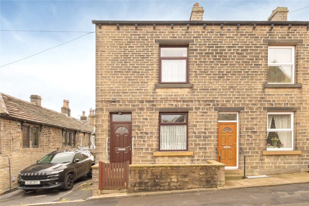 Golcar Brow Road, Meltham, Holmfirth, HD9 5LD