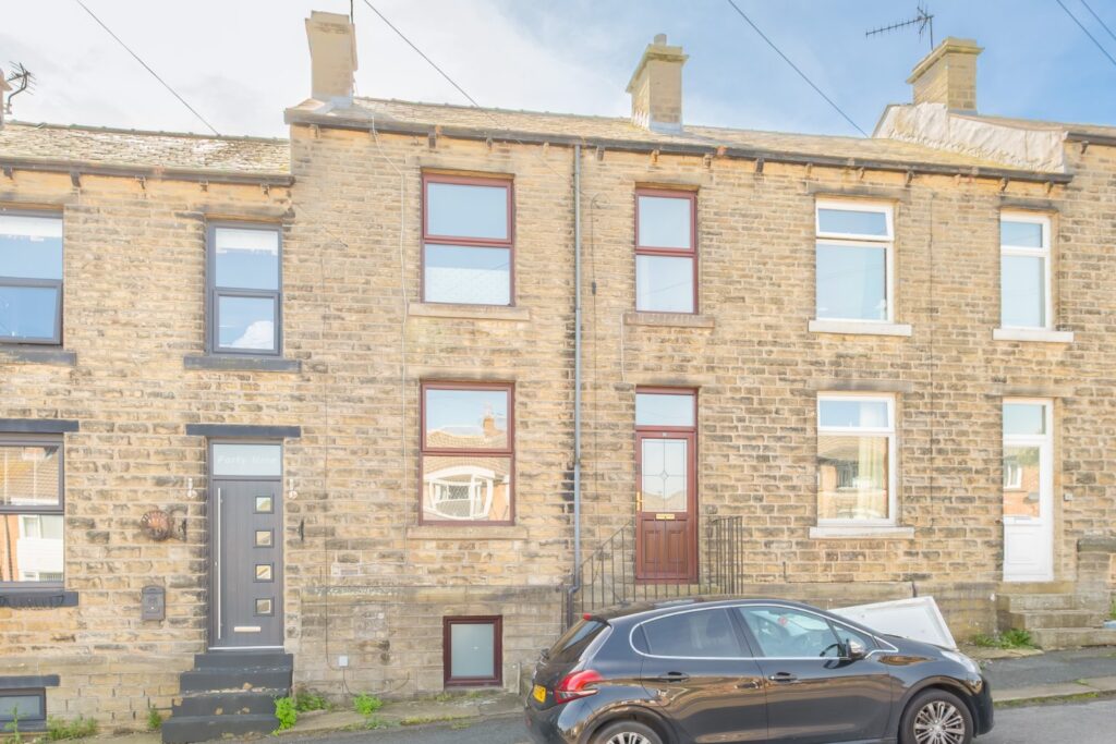 Wetlands Road, Meltham, Holmfirth, HD9 4HA