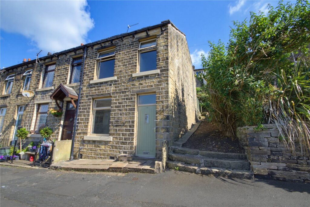 Handel Street, Golcar, Huddersfield, HD7 4AE