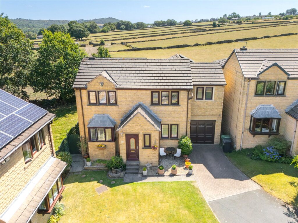 Croft Court, Honley, Holmfirth, HD9 6HB