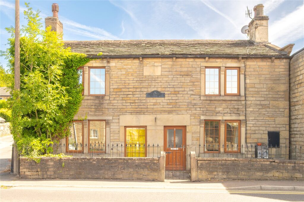 Huddersfield Road, New Mill, Holmfirth, HD9 7JU