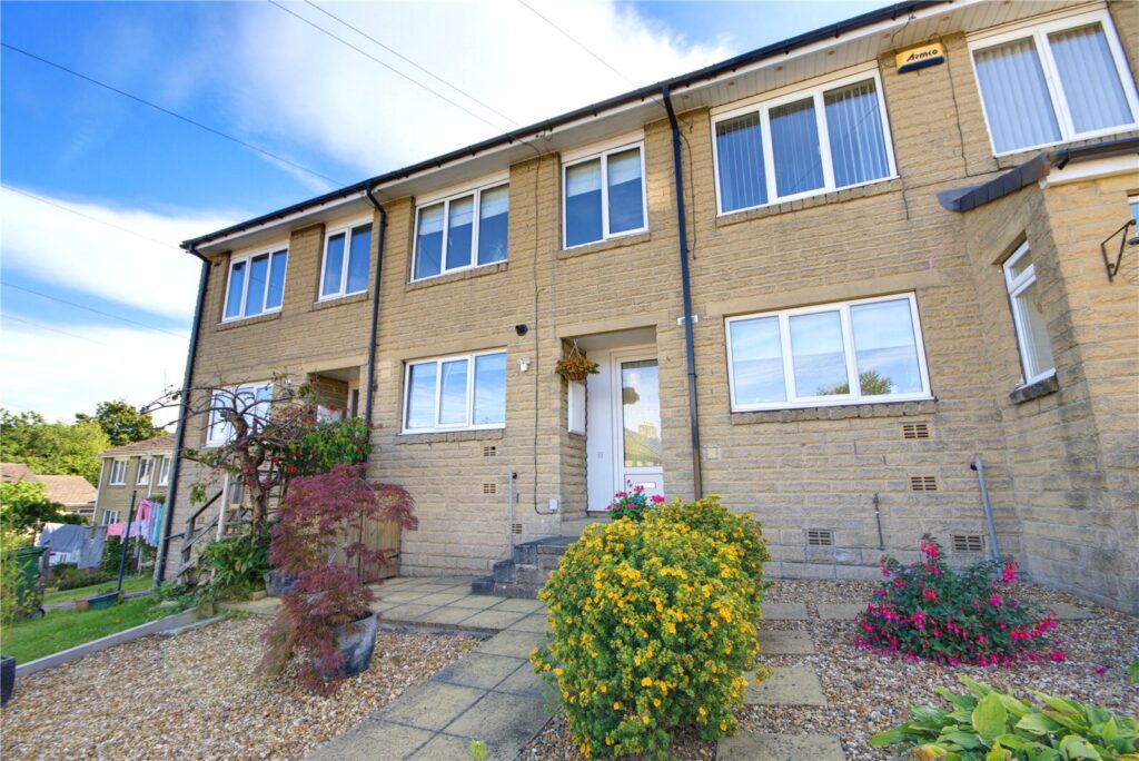 Luke Lane, Thongsbridge, Holmfirth, HD9 7SZ